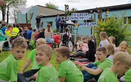 Startbild des Beitrages 15 Jahre DPFA-Regenbogen-Grundschule Görlitz 